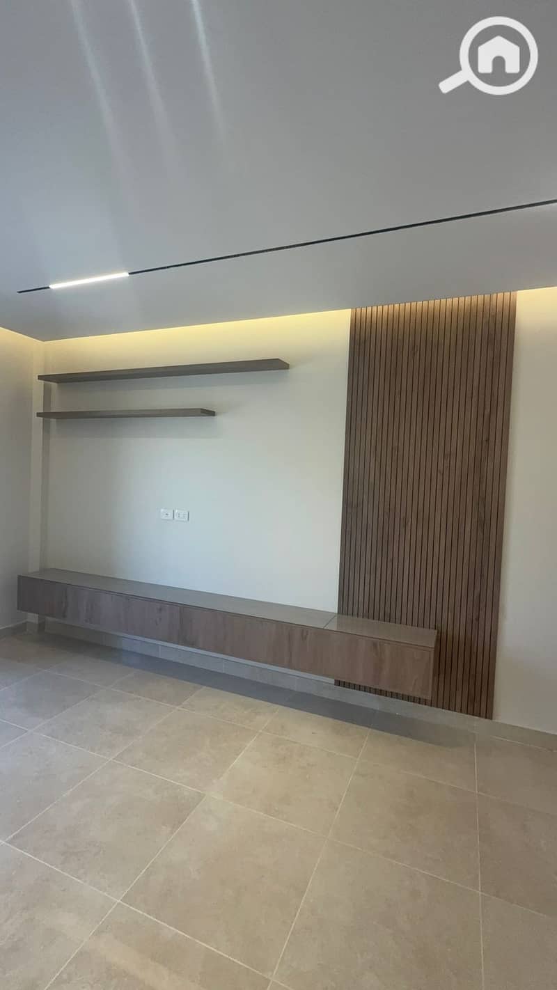 3 22fba864-40b9-4a57-b156-ee9be5d59a9a. jpg