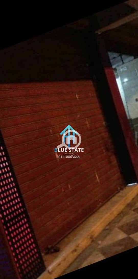 7 01118063666 (1). png