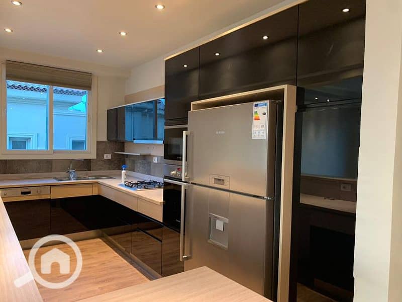 6 a208798f-91c7-41cf-9b85-8a79d1374db9. jfif. jpg