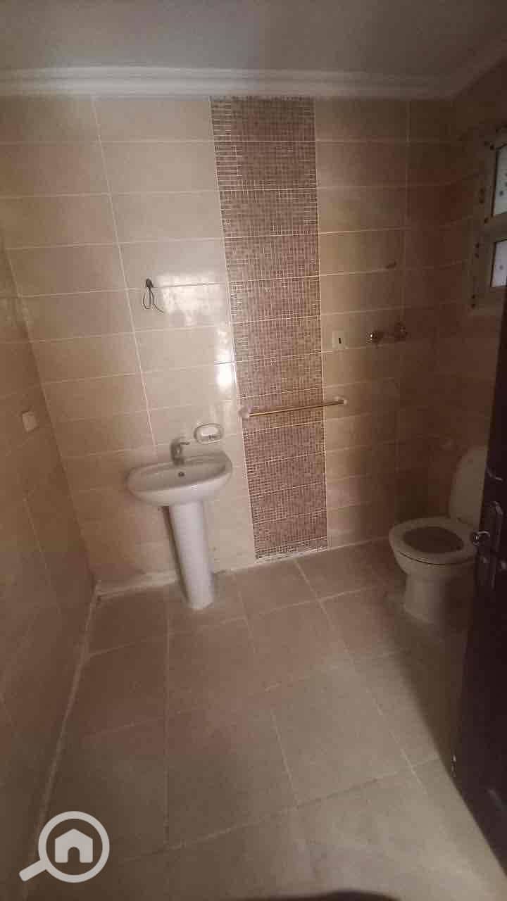 4 71bb8509-e31b-4b80-97c6-13a5ff53488b. jpg