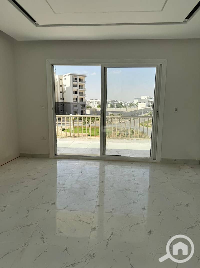 5 f1d56880-8036-4f02-b734-3fe86ed65a56. jpg