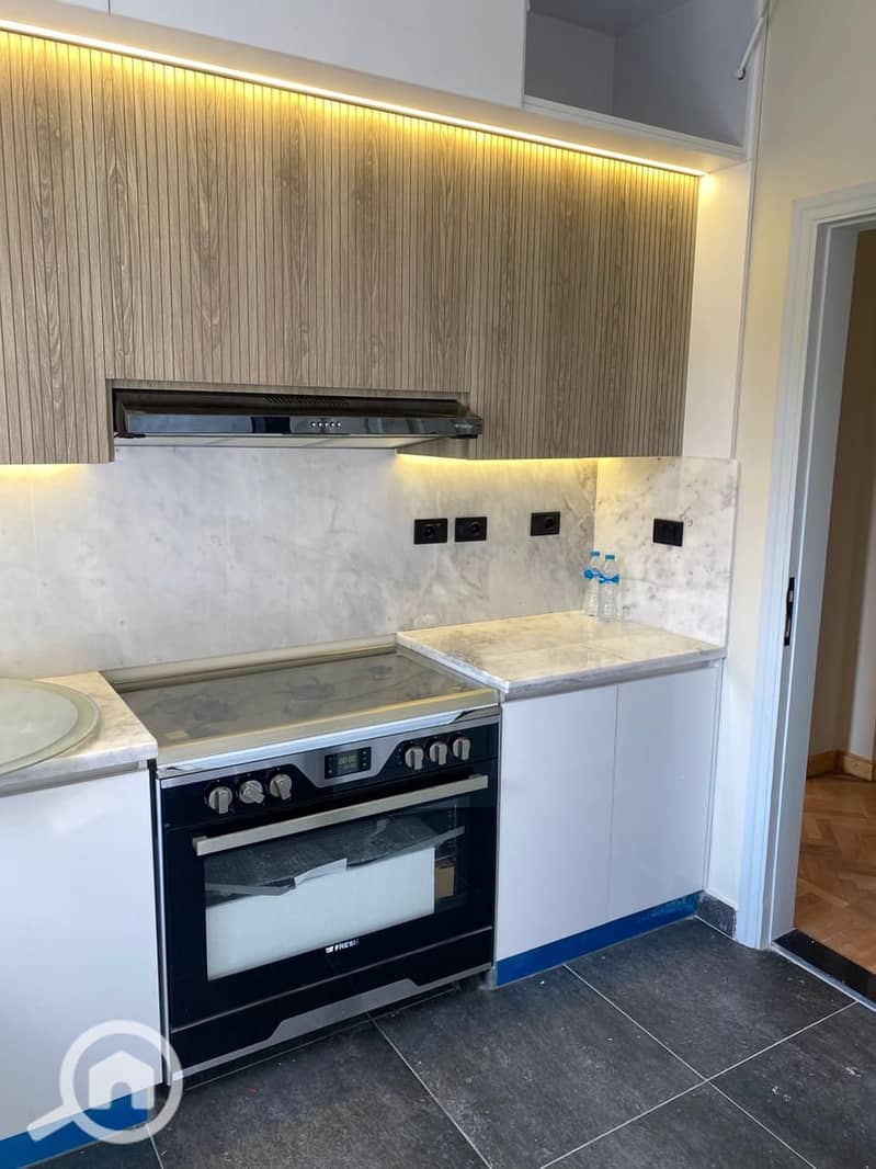 2 35ca1d35-e24f-499b-9a43-0b30f02a8811. jpg