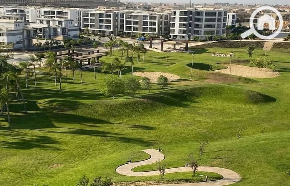 11 d562d283-0f76-45e0-9848-43de082bd1c1. jpg