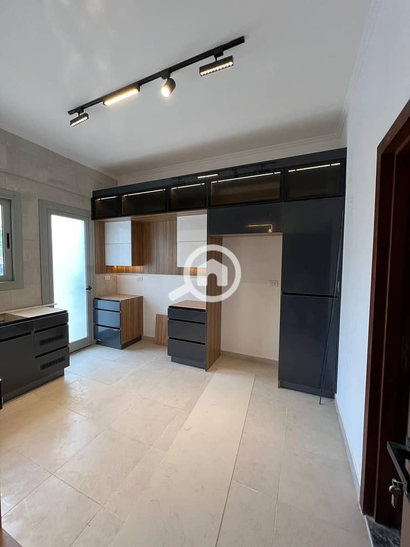 6 WhatsApp Image 2026-01-05 at 1.32. 59 PM. jpeg