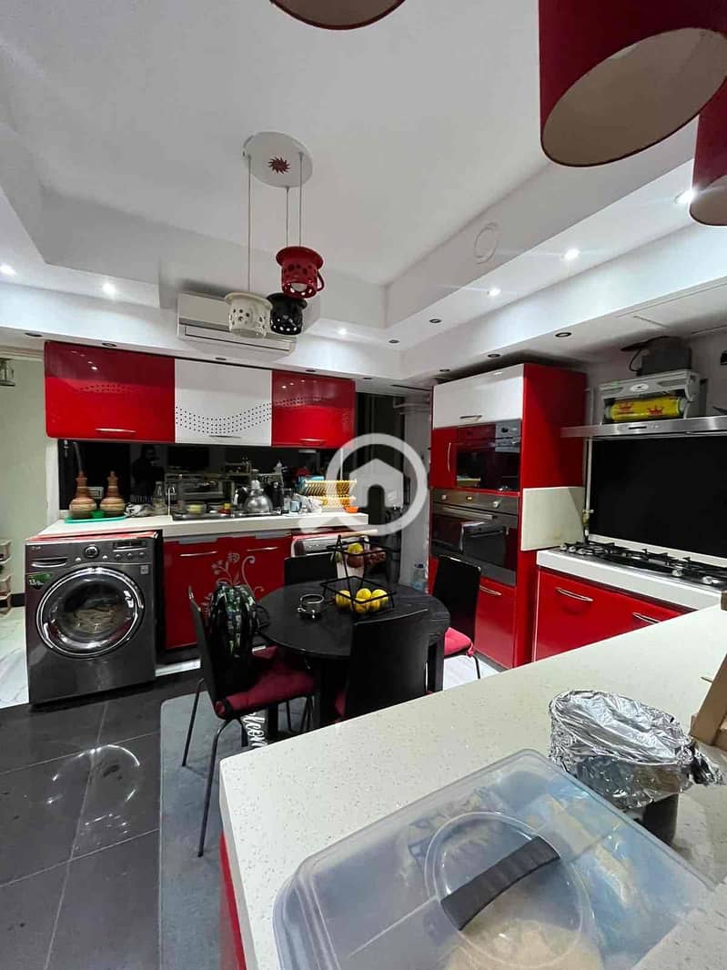 3 64a18afc-973a-4a0b-bd83-c33a18f74ca3. jpg