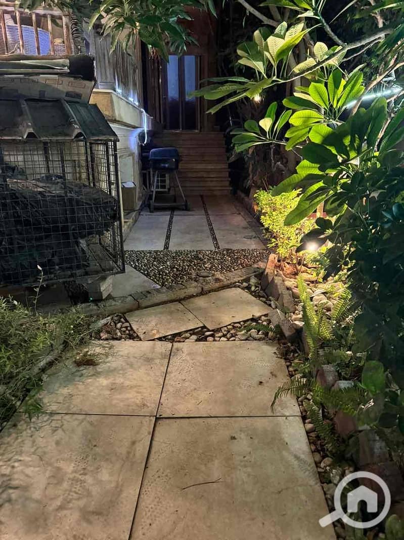 12 a30b8b8b-1d3b-40d5-b866-3b76153a3ed0. jpg