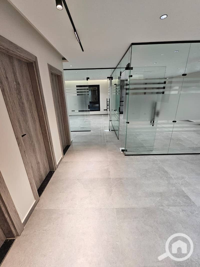 10 WhatsApp Image 2026-01-08 at 4.18. 39 PM. jpeg