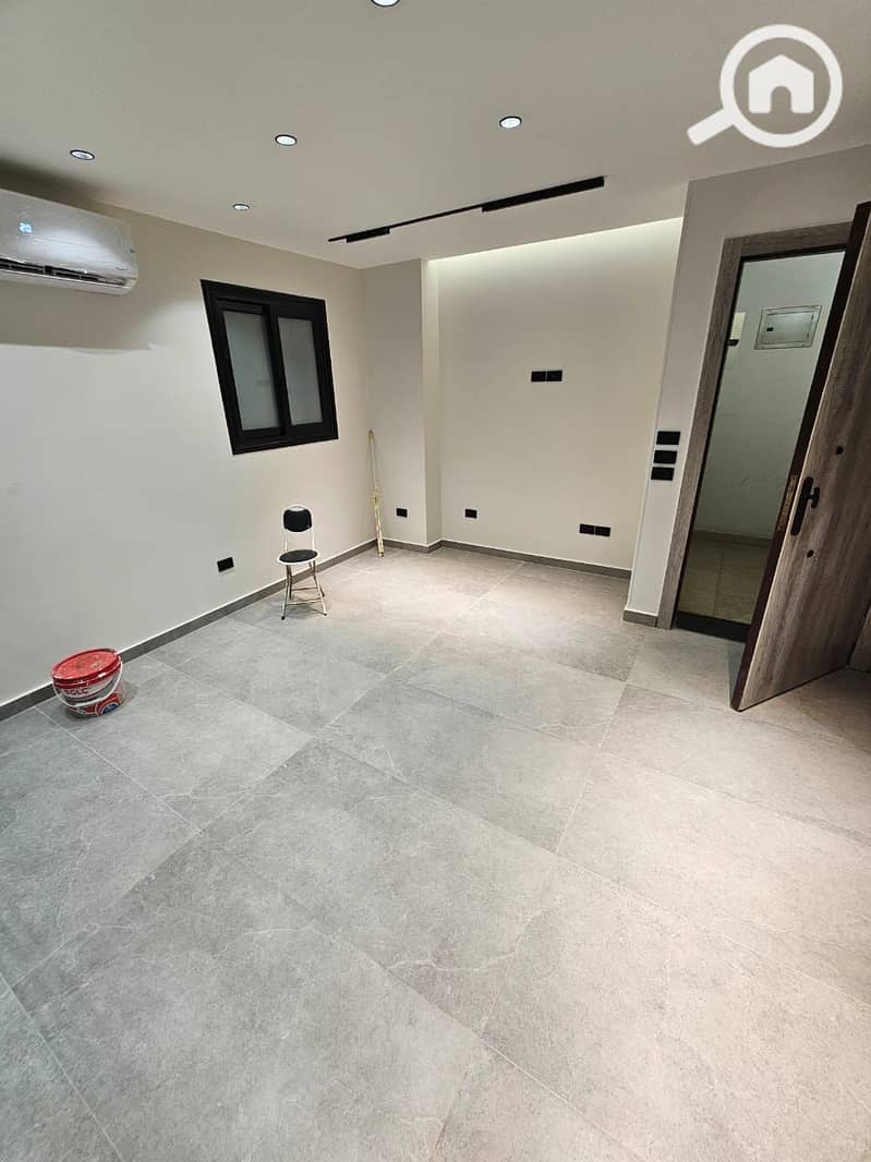 14 WhatsApp Image 2026-01-08 at 4.18. 41 PM (1). jpeg