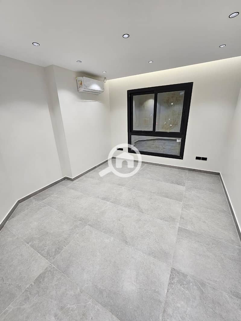 17 WhatsApp Image 2026-01-08 at 4.18. 43 PM (1). jpeg