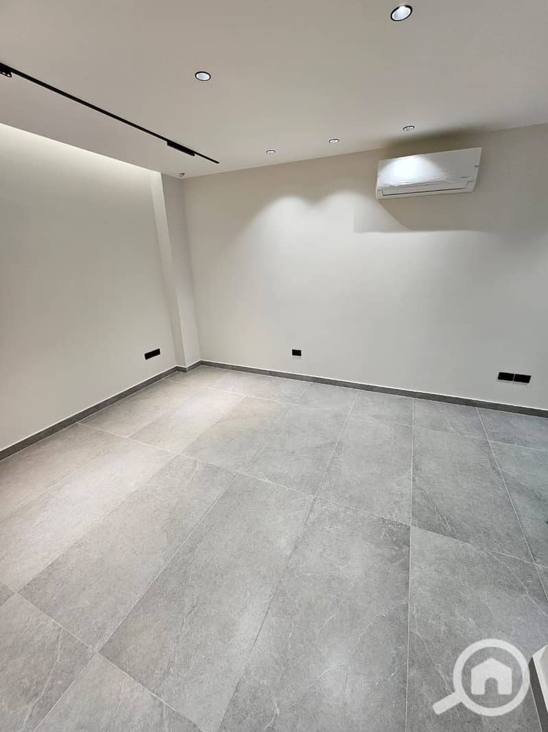 19 WhatsApp Image 2026-01-08 at 4.18. 44 PM. jpeg