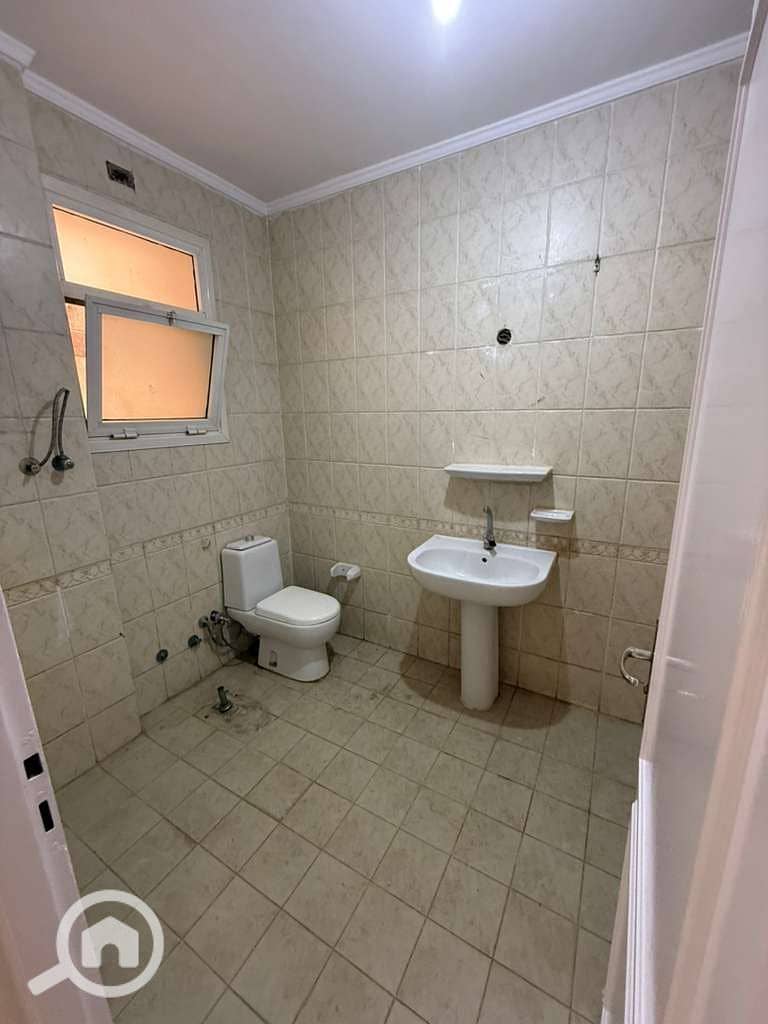 8 692468bb23bdf_WhatsApp-Image-2025-11-24-at-4.03. 12-PM. jpeg