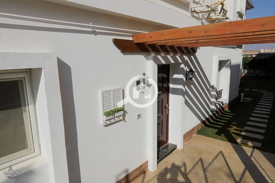 4 WhatsApp Image 2026-01-05 at 1.34. 29 PM. jpeg