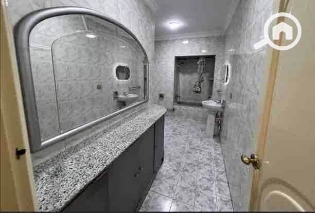 6 c16908da-f6c5-431b-b533-8befee8a8e82. jpg