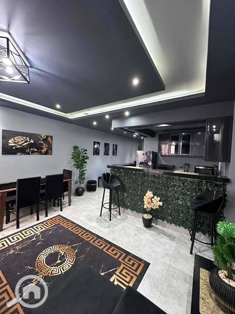 5 19520a16-5c5f-4504-a774-c52a79e7dc9c. jpg