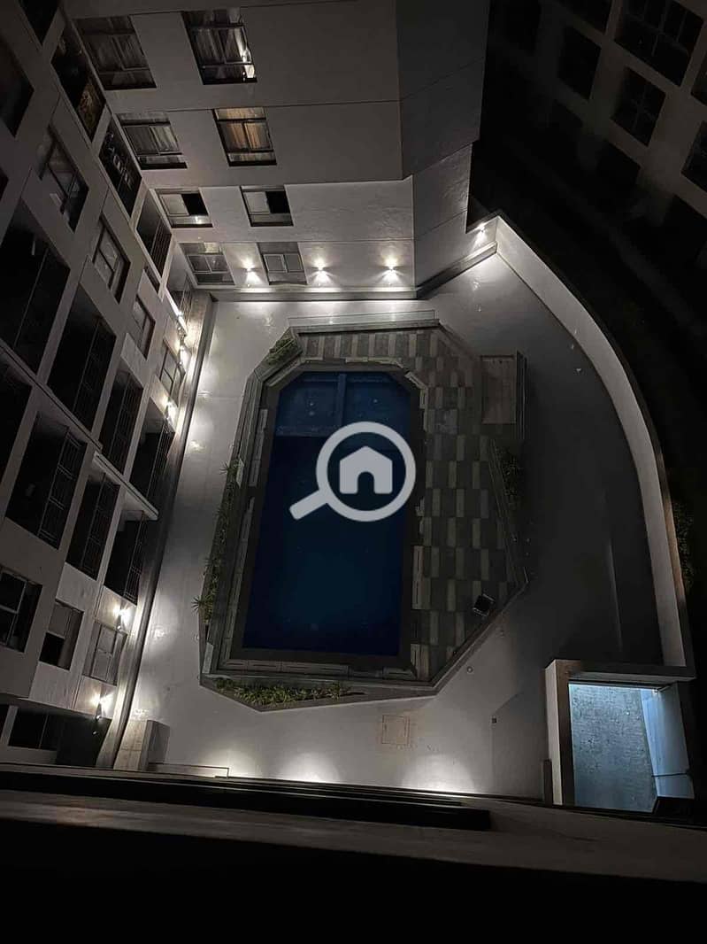 12 bea5907a-d9ae-46bd-bcf3-6084db79c1bf. jpg