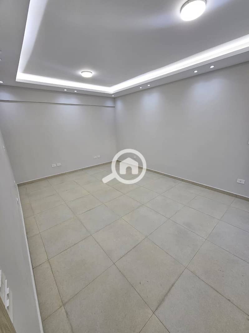 3 WhatsApp Image 2025-12-15 at 4.16. 03 PM (10). jpeg