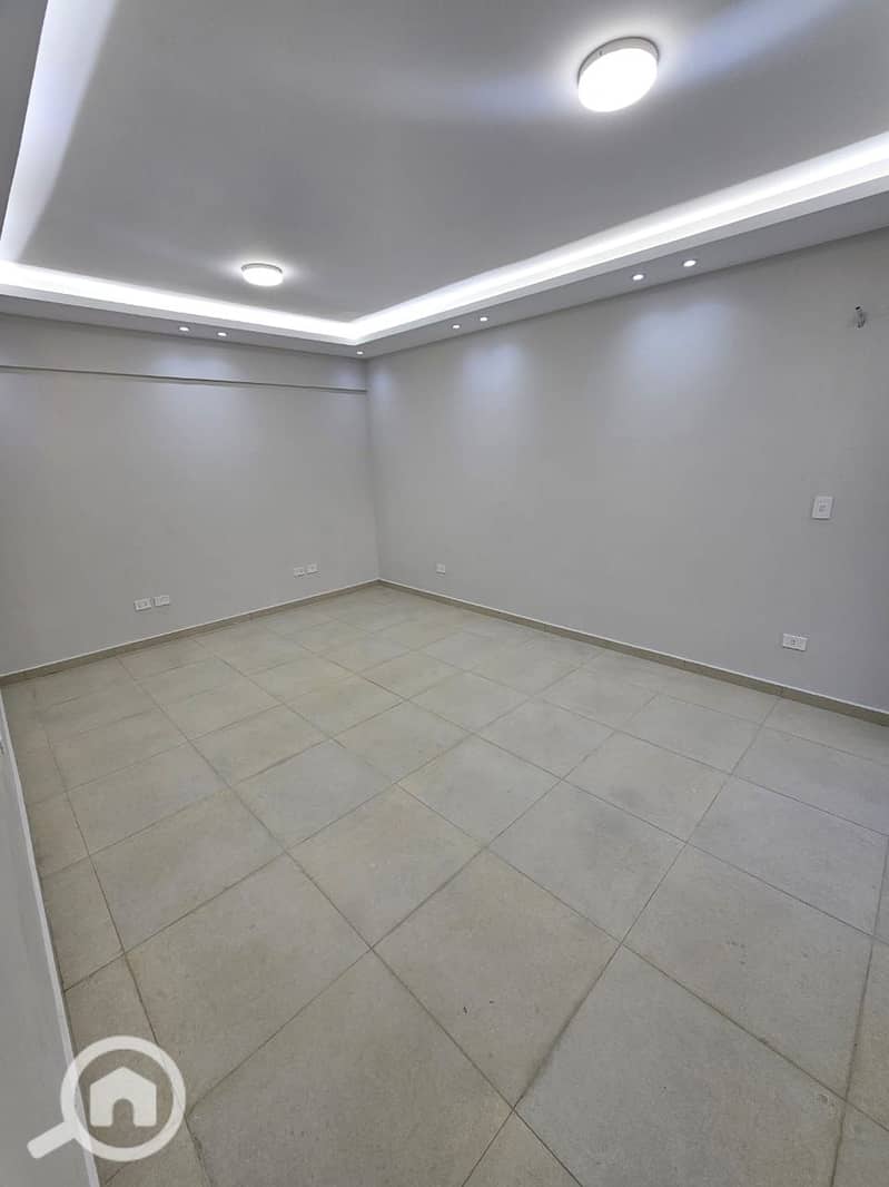 6 WhatsApp Image 2025-12-15 at 4.16. 03 PM (8). jpeg