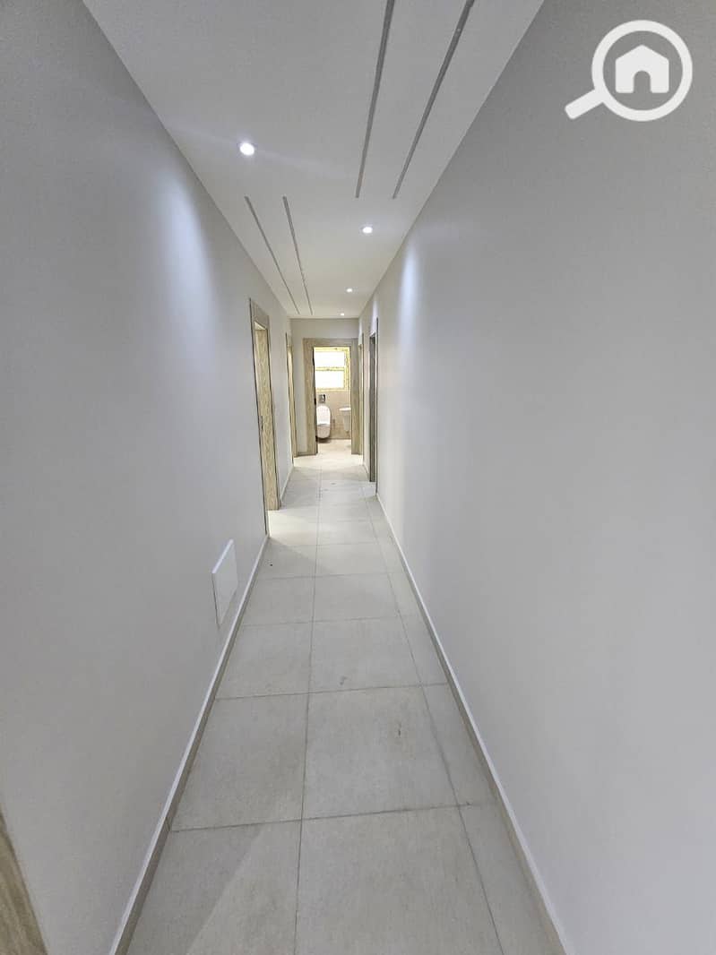 9 WhatsApp Image 2025-12-15 at 4.16. 03 PM (4). jpeg