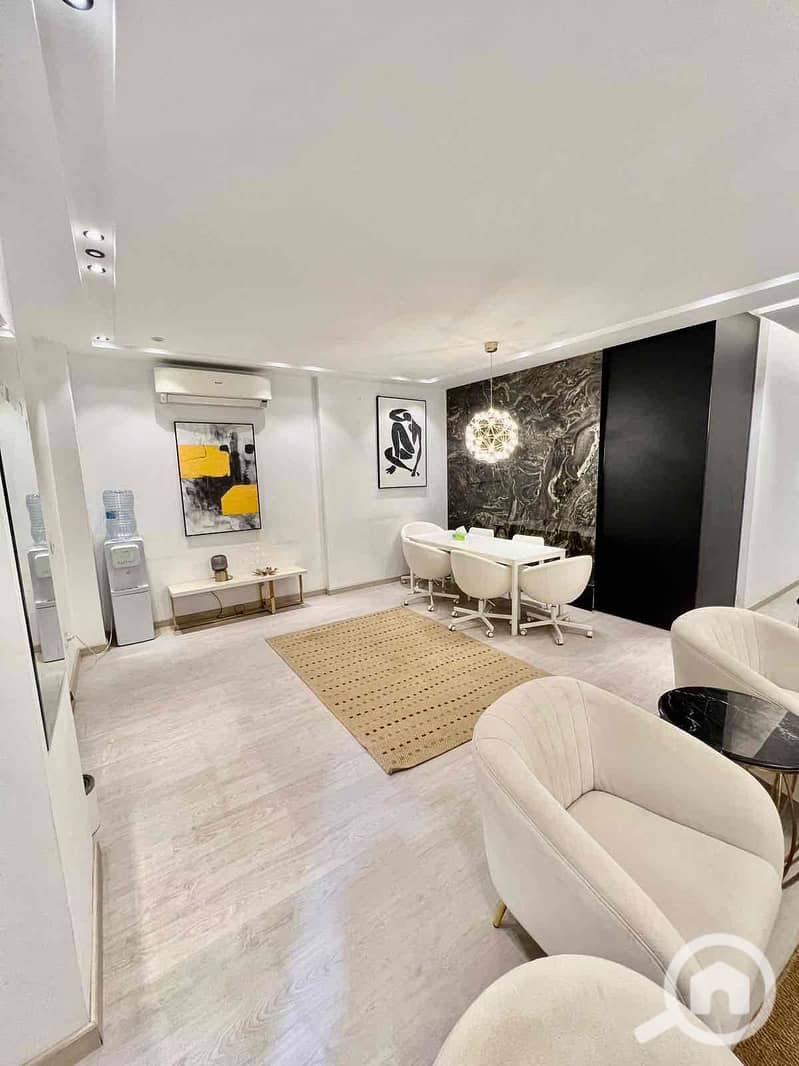 2 54682429-3ffa-4549-9b7a-baf23047501c. jpg