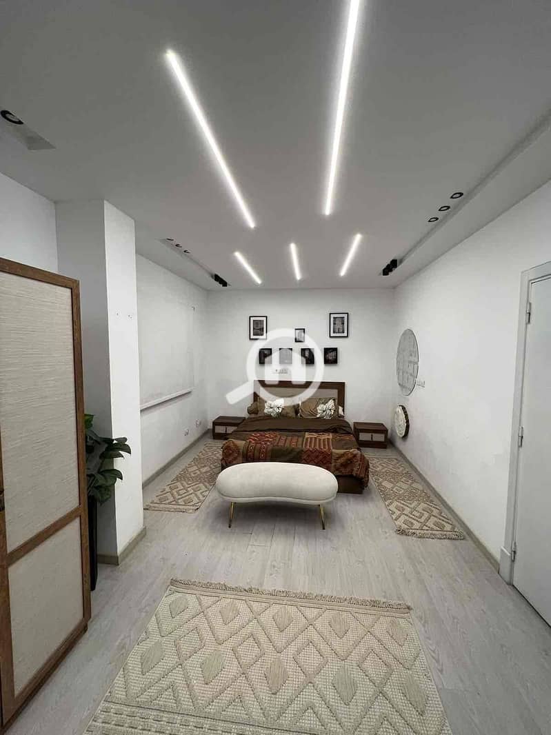 3 23f61439-d4a4-4c70-87c8-8b59621310b0. jpg