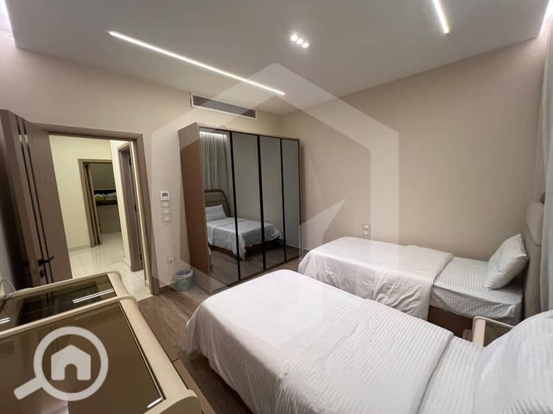 12 Palm Valley 12. jpg