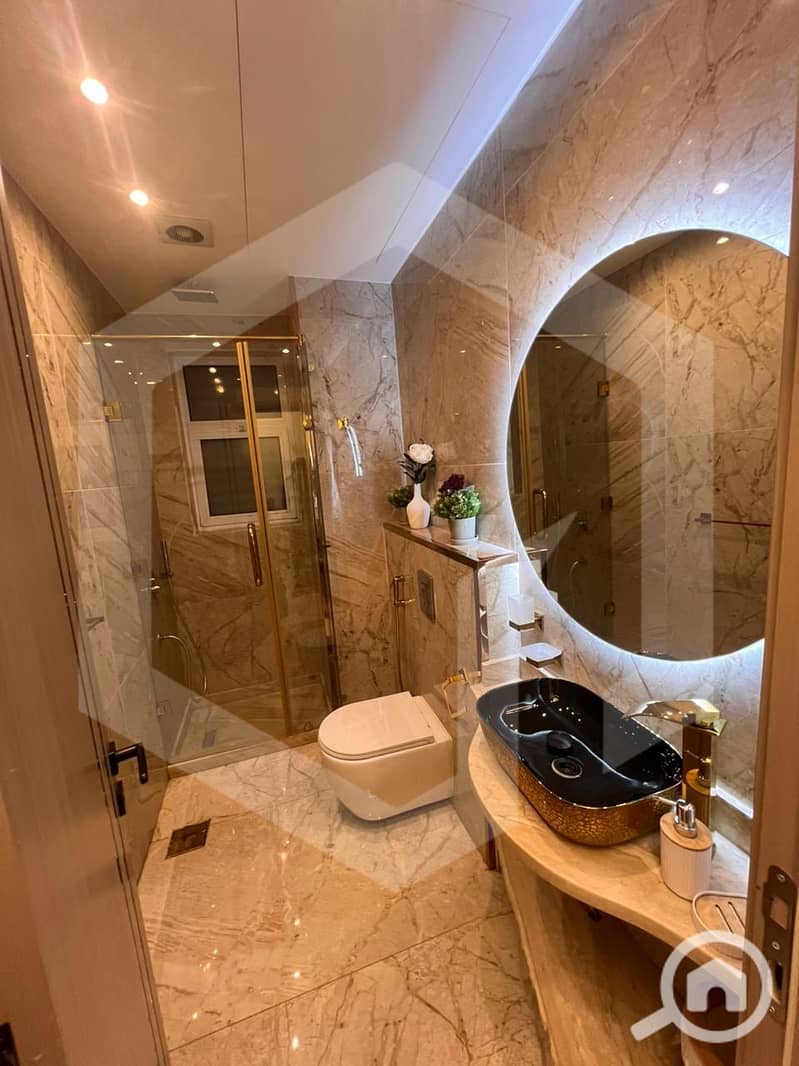 18 Palm Valley 18. jpg