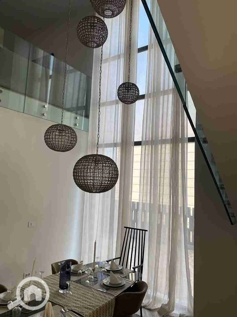 10 IMG_20210919_221054_304. jpg