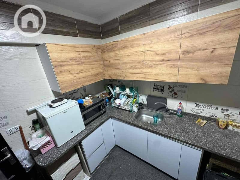 8 31f069c6-838c-4242-9d2f-d320f4270af9. jpg