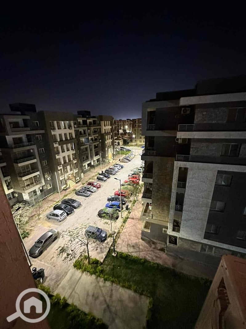 9 6379992b-2f95-4392-a612-f28985b8f2c8. jpg