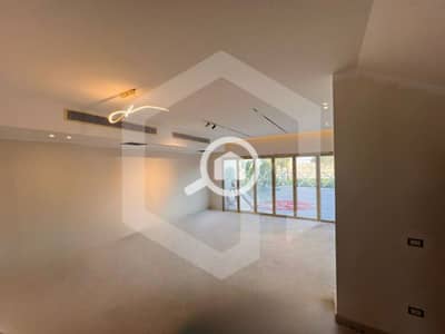 تاون هاوس 4 غرف نوم للايجار في 6 أكتوبر، الجيزة - The Crown 1. jpg