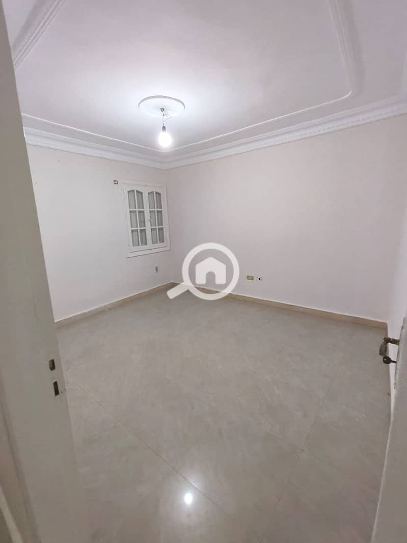 5 9633b6f0-8016-45bb-abc5-3a1f1d66f0a4. jpg