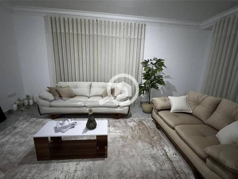 2 139aa952-f533-44a9-848d-d0c318315d13. jpg