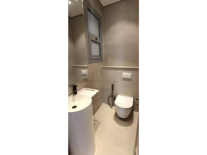 4 09446e53-81e9-4eaf-be57-1f8425869c82. jpg