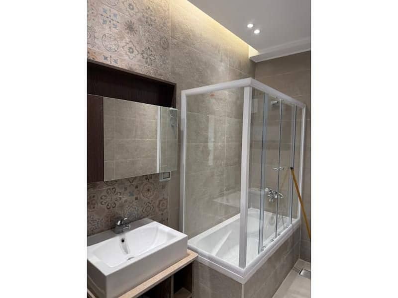 9 bb6ade24-0f58-477d-ad45-d0a40eee52d0. jpg