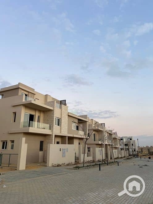 3 Screenshot_9-1-2026_133326_. jpeg