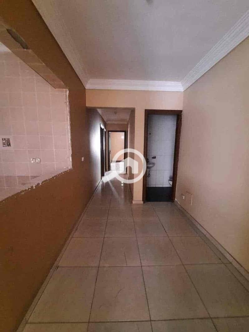 3 578a7c37-c2a1-4afd-9b4f-8fb0231652b7. jpg