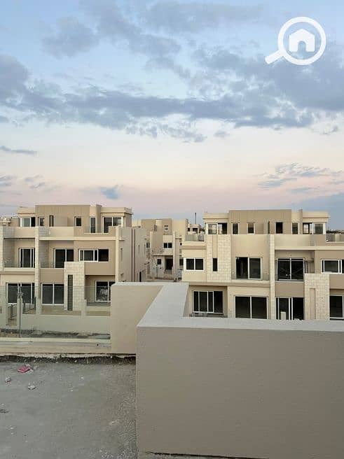 8 Screenshot_9-1-2026_133340_. jpeg