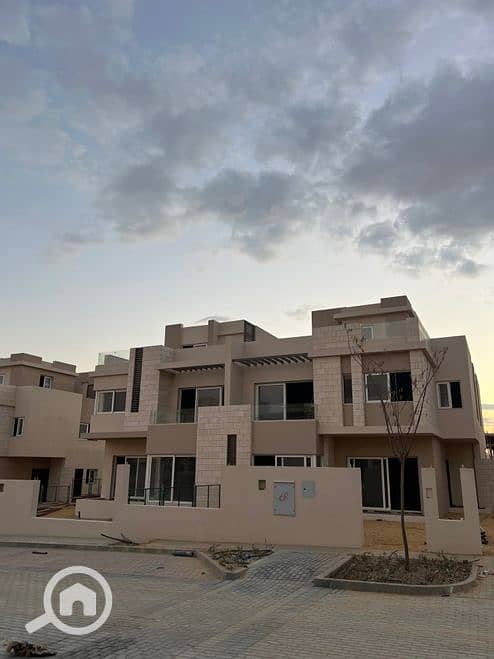 10 Screenshot_9-1-2026_133355_. jpeg