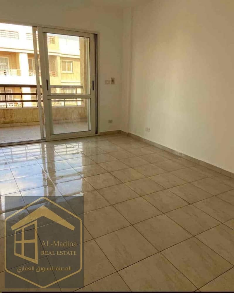 4 ecc6980c-2ffc-4f6e-9e77-47e171c30f5f. jpg