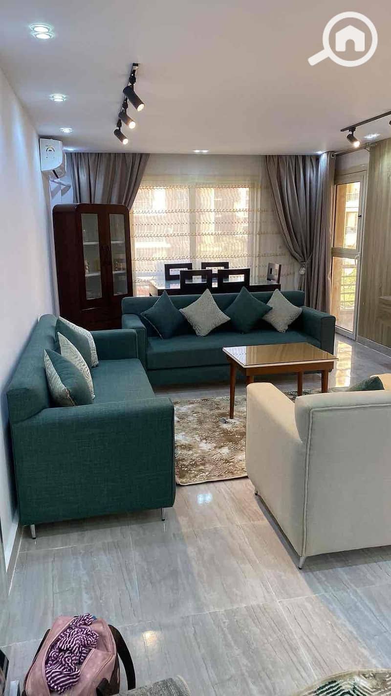 21 57fb9fd3-9fb2-4d76-9d22-34f77bc9e897. jpg