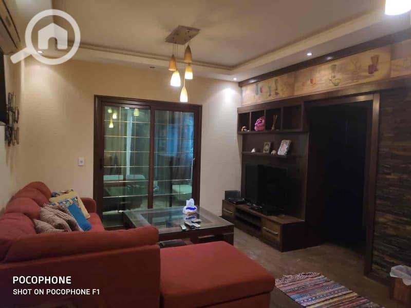 4 126a7b80-5939-4e06-a5a7-9eba6d4ec7c5. jpg