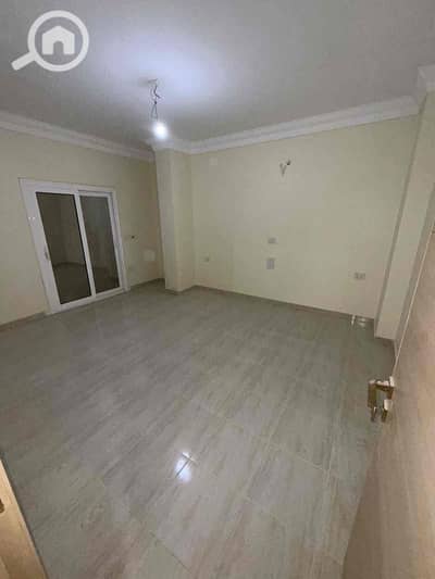 مکتب  للايجار في القاهرة الجديدة، القاهرة - 8e2f2e2b-460b-4fce-9dbe-214d16893a4d. jpg