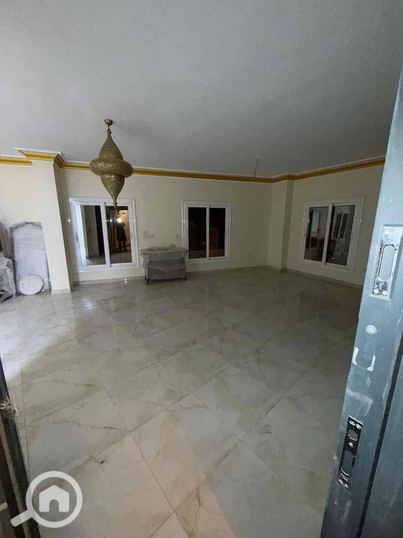 2 f397cfbb-9ea0-4866-a96a-6368be53aabc. jpg