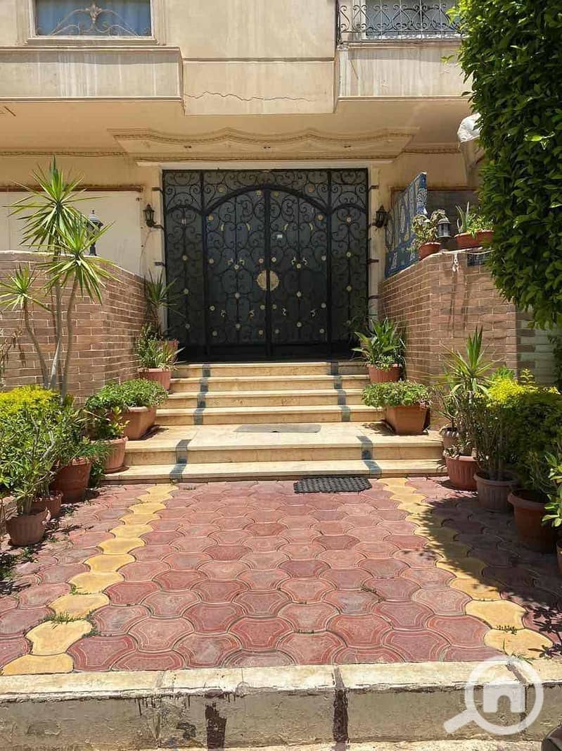 10 9d7b4645-03ff-4347-8b17-da37eb176e92. jpg