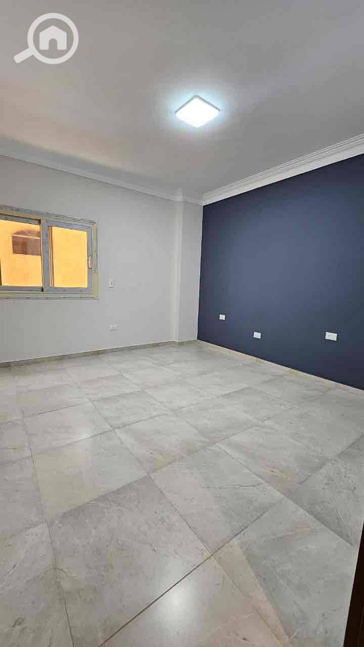 5 d86f608f-ae81-4f8c-a32e-90bc9e592d99. jpg