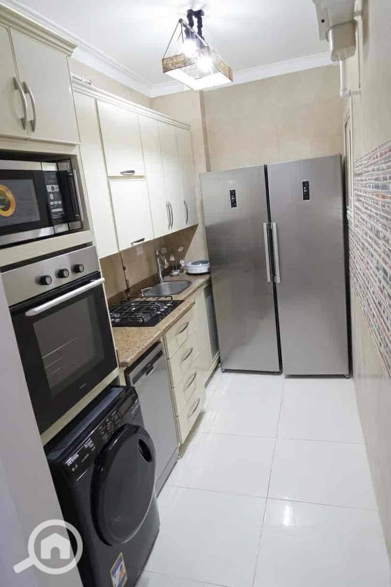 9 7e6735f7-425e-450d-a826-11014f7d4c88. jpg