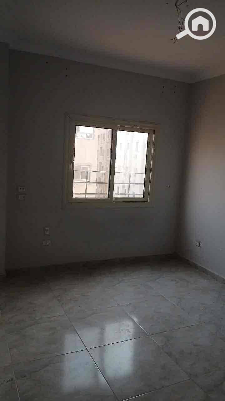 7 7a2e8b3f-893f-4c56-9d68-a094e719e3c1. jpg