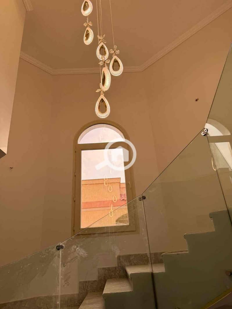 15 d5bda009-80eb-4e44-b9b6-e7d70d9480dd. jpg