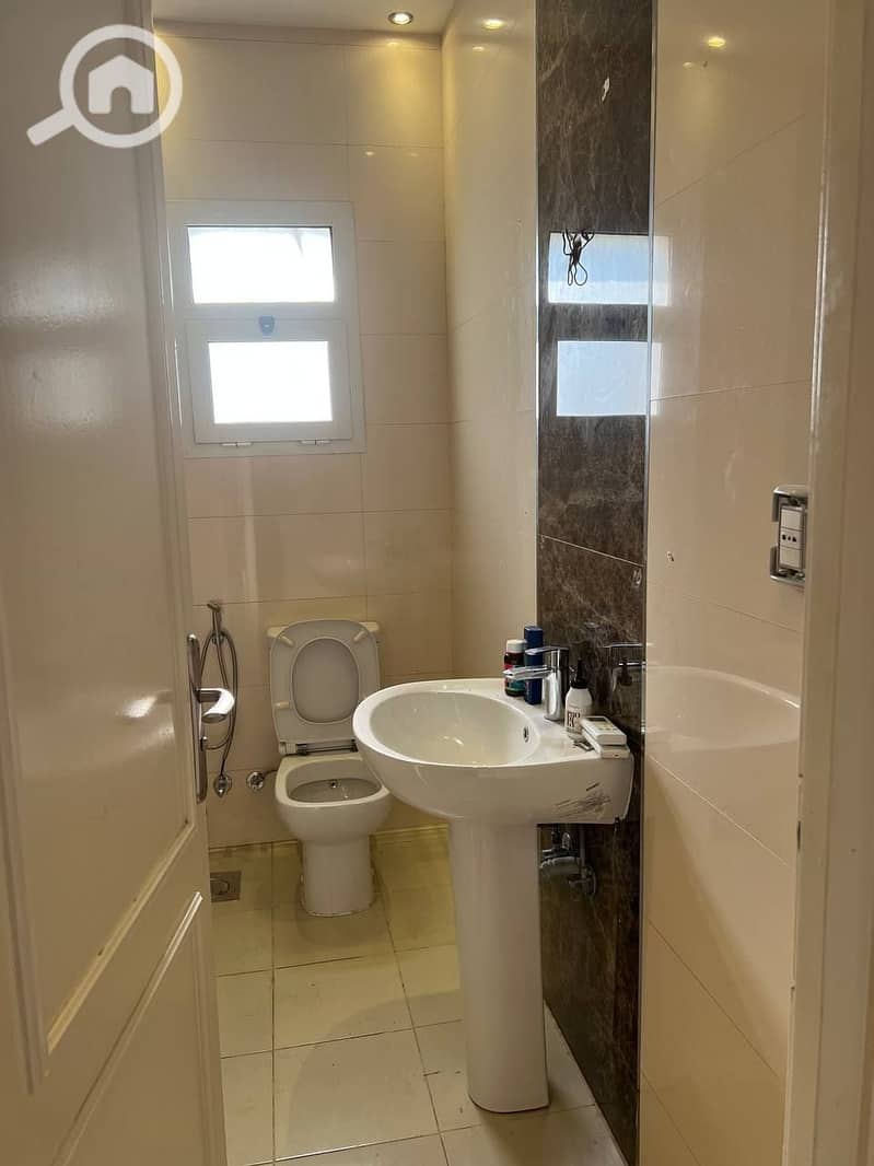 5 86dc9ea3-f0cc-4144-9ac6-0c8df7ae8ced (1). jpg