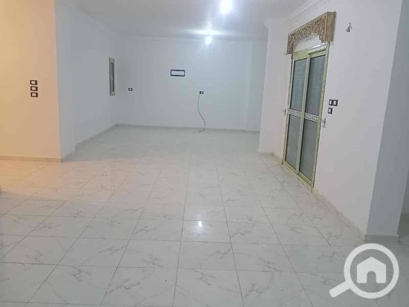 2 2c9a6719-10bc-4c3c-9604-18b1e708c321. jpg